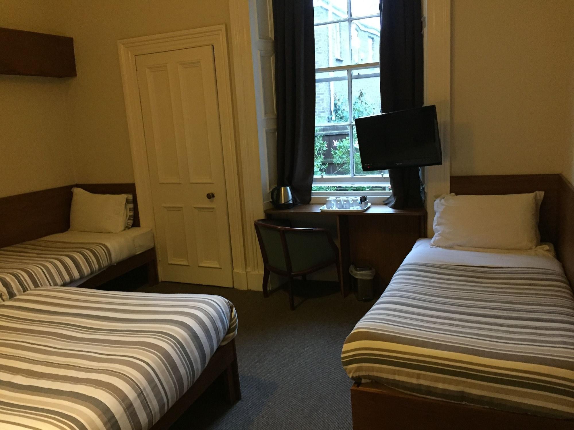 Edinburgh House Hotel Экстерьер фото