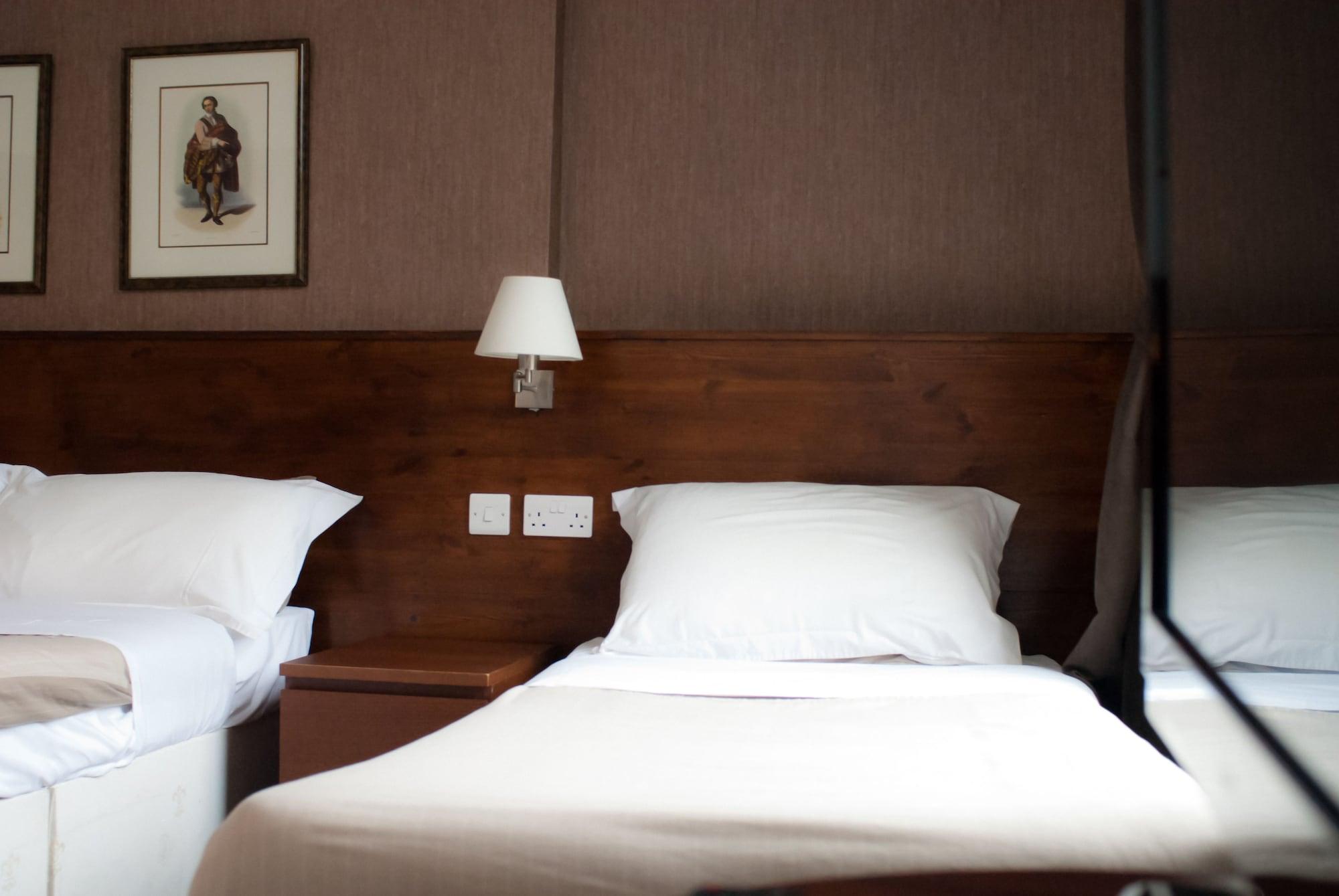 Edinburgh House Hotel Экстерьер фото