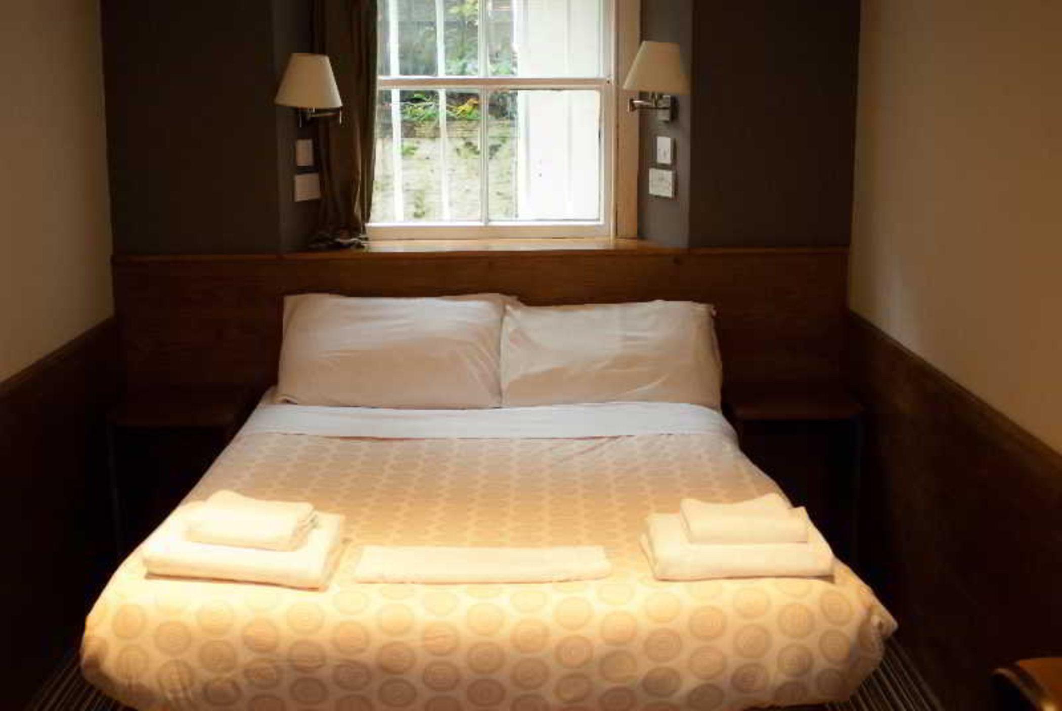 Edinburgh House Hotel Экстерьер фото